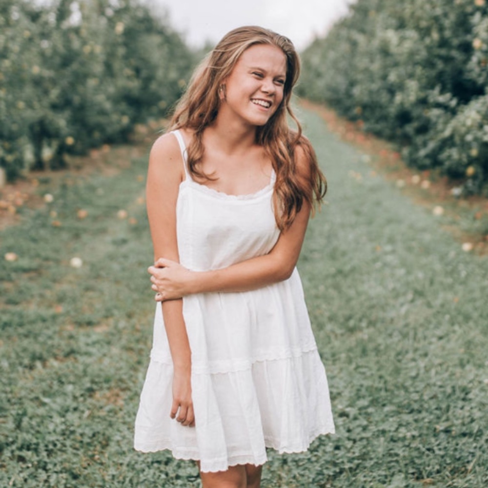 Meet your Posher, Abby